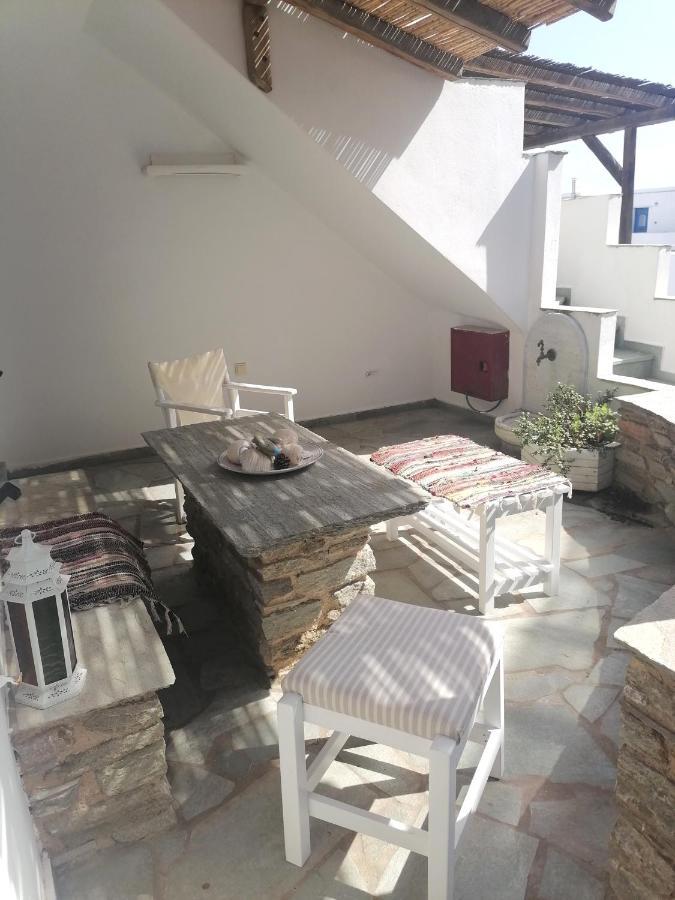 Seirines Apartments อาจิออส ไอออนนิส ภายนอก รูปภาพ